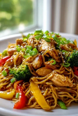 Hähnchen Teriyaki Nudeln: Dein schnelles & leckeres Abendessen!