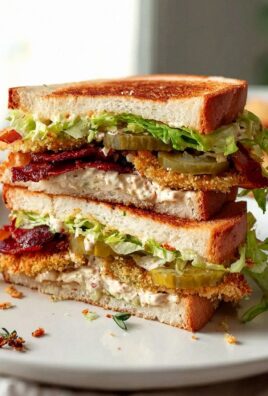 Knuspriges Fried Green Tomato BLT Sandwich mit Rindfleisch